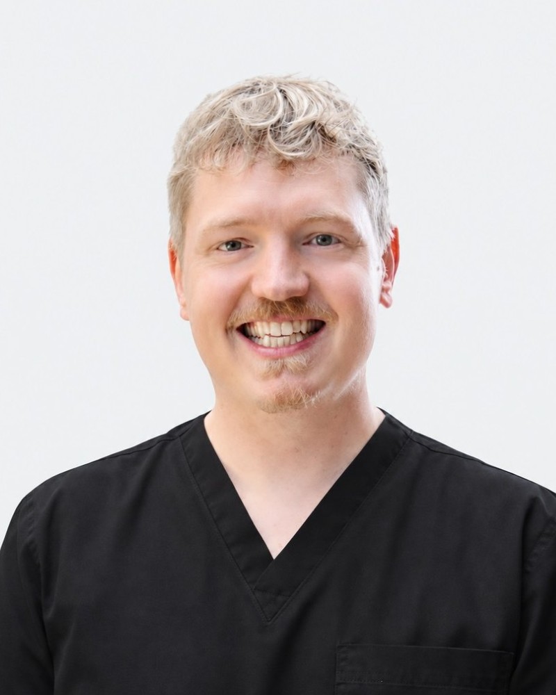 Jonathan Randall, Registered Massage Therapist